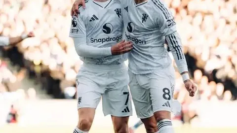 法兰克福主场不敌勒沃库森，德甲赛事进球高潮迭起